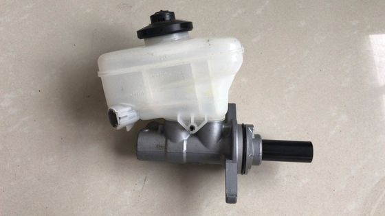 1PCS OEM 47201-0N020 472010N020 Брек-мастер-цилиндр совместим с GRX132 Брек-мастер-цилиндр подсборка # 47201-02020 FITS TOYOTA FITS TOYOTA 47201-02020 Брек-мастер-цилиндр подсборка
