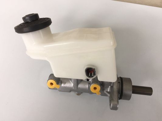 47201-52031 ЦИЛИНДР СУБ-АССИ БРЕК MASTERAONE OEM FITS TOYOTA 4720152031 Брек Мастер цилиндр 47201-52031 Вписывается в Echo / Yaris 1999-2005 1SZ-FE 47201-52061