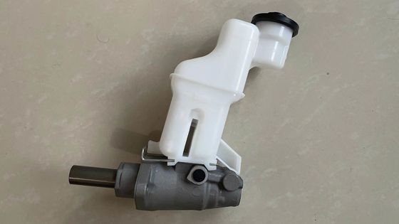 47028-48030 FITS TOYOTA 47028-42030 Силиндровый подъемный тормозный мастер W/Plate 47028-48030 FITS TOYOTA Силиндровый подъемный тормозный мастер w/Plate 4702848030 Genui