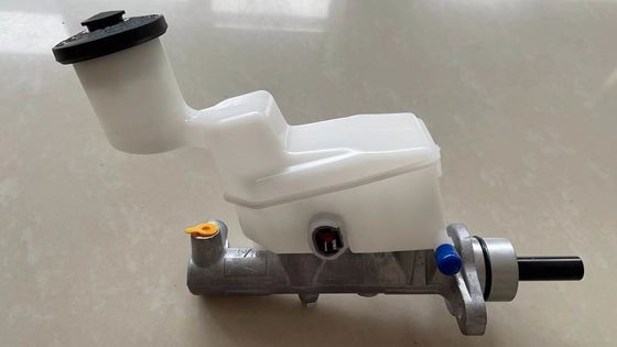 47201-33430 ЦИЛИНДР СУБ-АССИ БРЕК MASTERAONE OEM FITS TOYOTA 4720133430 47201-33430 Брек Мастер цилиндр FITS TOYOTA Camry ACV30 2AZFE 2002- KDH Автозапчасти